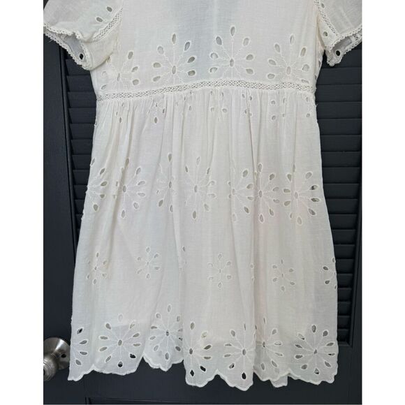 Zara Small White Eyelet Mini Dress Romper Pockets - Picture 3 of 8